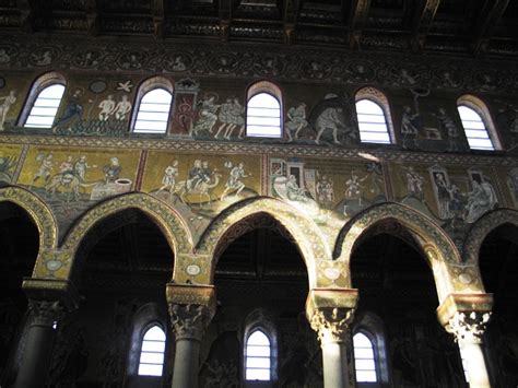 Interior, Monreale Cathedral, Italy, 1174 - Romanesque Architecture ...