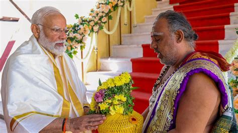 PM Narendra Modi shares playlist with 70 Ram bhajans ahead Ayodhya ...