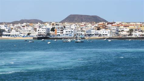 Corralejo, Fuerteventura & Volcanoes | Peter Connolly | Flickr