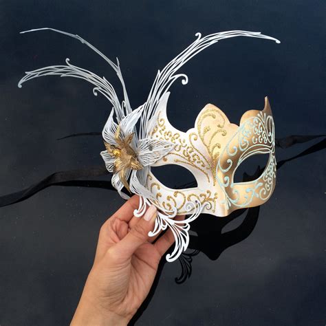 Gold Masquerade Mask Masquerade Mask Gold Flower White/Gold