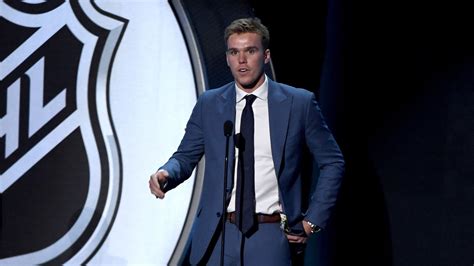 Connor McDavid Wins Ted Lindsay Award - The Copper & Blue