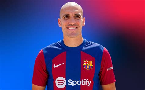 Oriol Romeu | 2022/2023 player page | Midfielder | FC Barcelona ...