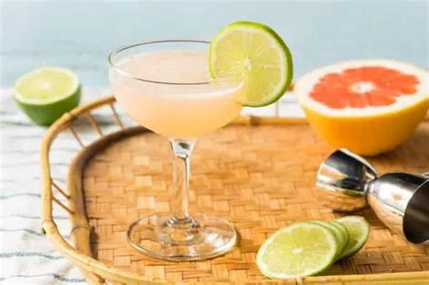 Hemingway Daiquiri Cocktail Recipe | Cocktail Society