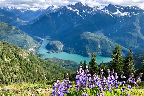 15 Best Hikes in North Cascades National Park • Small Town Washington