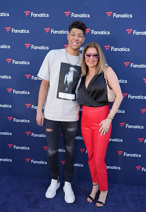 Patrick Mahomes Parents: Everything to Know About His Mom & Dad - JadeVib