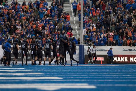 Photos: Boise State wins Mountain West Championship | KBOI