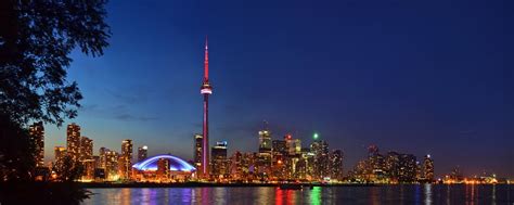 40MP Toronto Night Skyline Panorama | Full Size 10000 x 4000… | Flickr