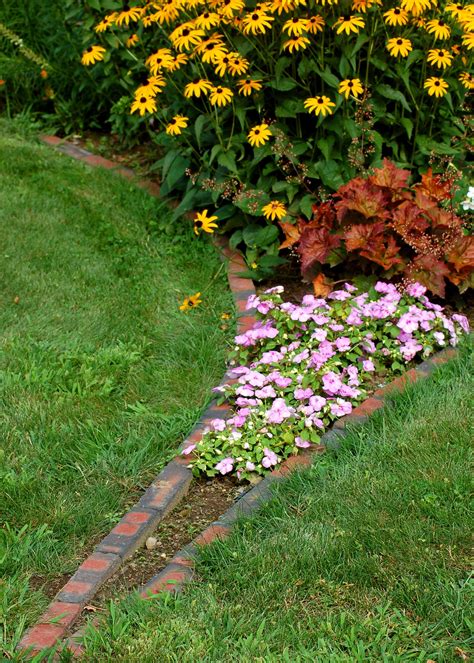 Flowers Photos » flower garden borders | Landscaping with rocks ...