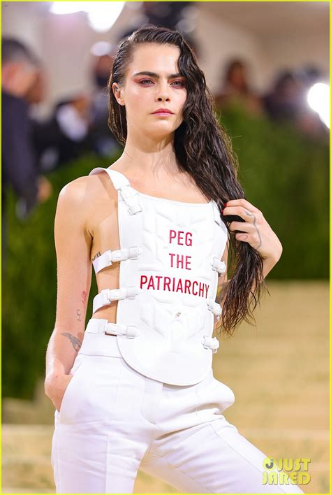 Cara Delevingne's Met Gala 2021 Look Says 'Peg the Patriarchy,' She ...