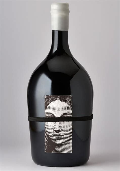 Crit* Madonna Dell/Olivo Special Edition 2013 | Wine bottle design, Wine label design, Olive oil ...