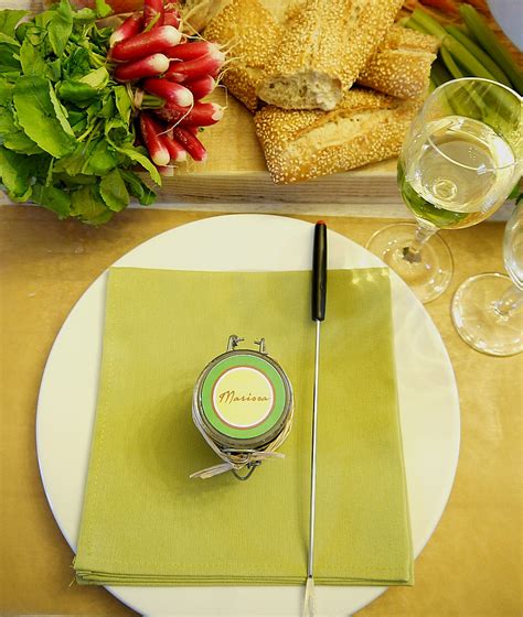 How to Style a Cheese Fondue Party at Home - Party Ideas | Party ...