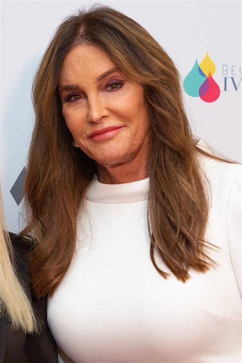 Caitlyn Jenner Reportedly In Talks To Join The Cast Of 'Real Housewives ...