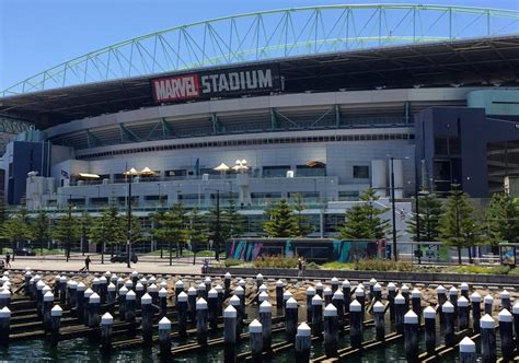 Melbourne’s Marvel Stadium | Waterfront Melbourne Apartments