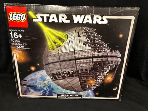 LEGO STAR WARS DEATH STAR II (10143) SEALED IN BOX