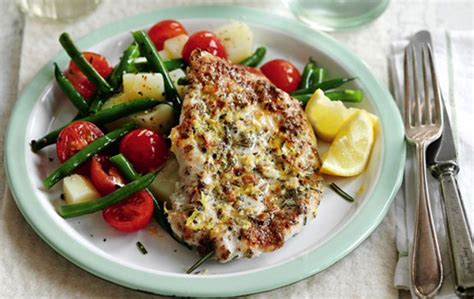 Slimming World's Lemon And Garlic Chicken With A Warm Potato Salad | Dinner Recipes | GoodtoKnow ...