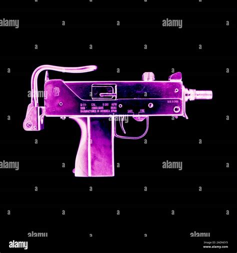 Replica machine gun Stock Photo - Alamy