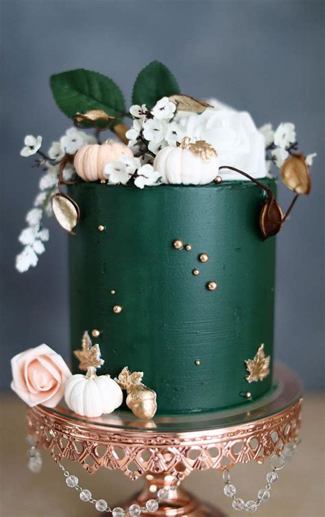 25 Cute Birthday Cake Ideas : Green Cake with Mini Pumpkins