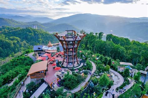 33+ Essential Things To Do in Gatlinburg TN for Family Fun