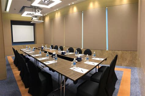 Meeting Rooms at Downtown Rotana Bahrain, Hotel Downtown Rotana, Zubara ...