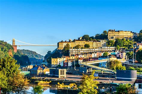 15 Most Beautiful Cities to Visit in the UK (2022) - Nomad Paradise