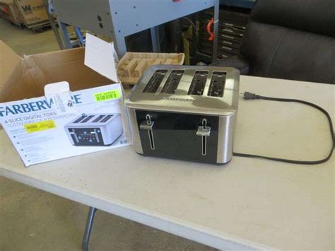 Farberware 4-Slice Digital Toaster - Lambrecht Auction, Inc.