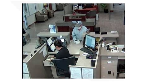 Fort Smith Police investigate bank robbery, no arrests made | 5newsonline.com