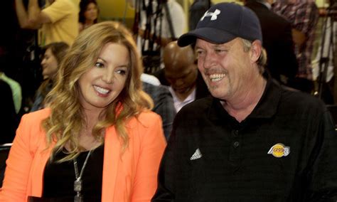 Jeanie Buss says she will hold Jim Buss to three-year timeline - Los ...