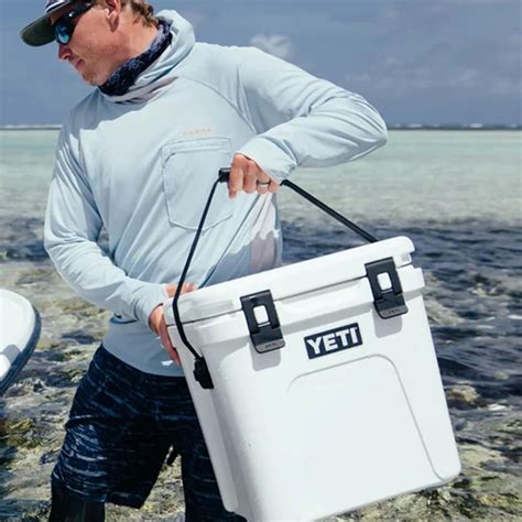 Yeti Roadie 24 Hard Cooler | Yeti roadie, Yeti, Cooler