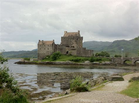 Eilean Donan Castle, Kyle of Lochalsh, Scotland