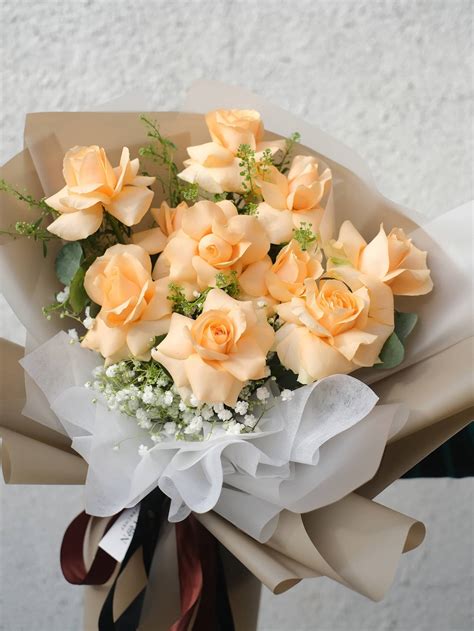 Peach Roses Bouquet - Baleton Flowerchef