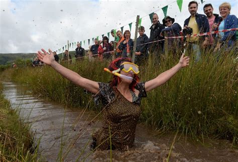 Bog snorkelling might just be the craziest 'sport' in the world | Metro News