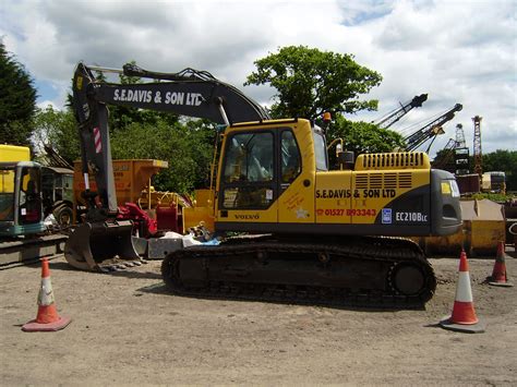 Volvo Construction Equipment - Tractor & Construction Plant Wiki - The ...