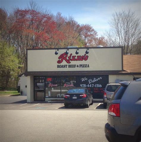 Beef Day: Rizzo's Roast Beef and Pizza, 3 Church St Wilmington, MA. 01887