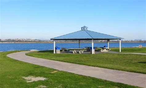 Ski Beach Park on Mission Bay, San Diego, CA - California Beaches