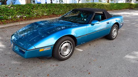 1987 Chevrolet Corvette Convertible VIN: 1G1YY3180H5102195 - CLASSIC.COM