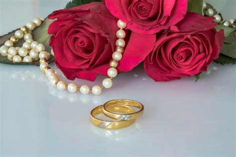 Wedding Rings Gold · Free photo on Pixabay