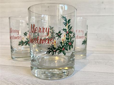 Christmas Glasses | Holiday Tumblers | set of 4 Merry Christmas Glasses | Drinking Glasses | Barware