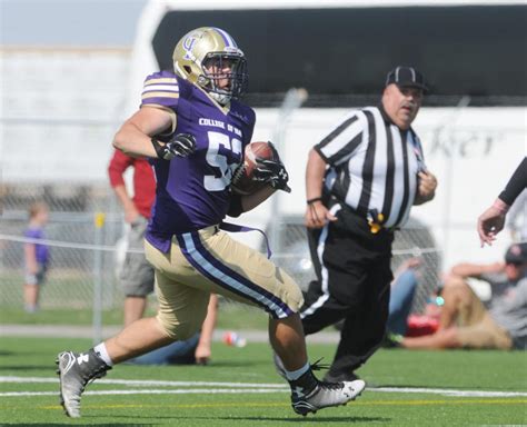 In Football Return, Yotes Exceed All Reasonable Expectations | Southern ...