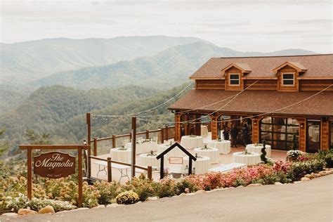 Wedding in the Great Smoky Mountains at The Magnolia Venue in Tennessee. | Smoky mountain ...