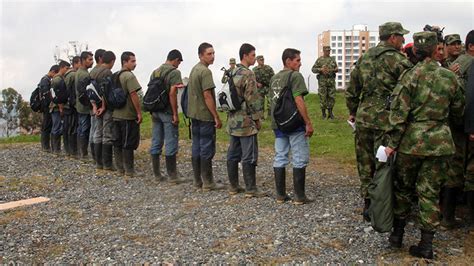 More than 17,000 FARC rebels will demobilize in event of peace: Santos