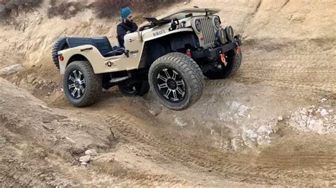 WILLYS MODIFIED JEEP 4x4 OFF ROAD - YouTube