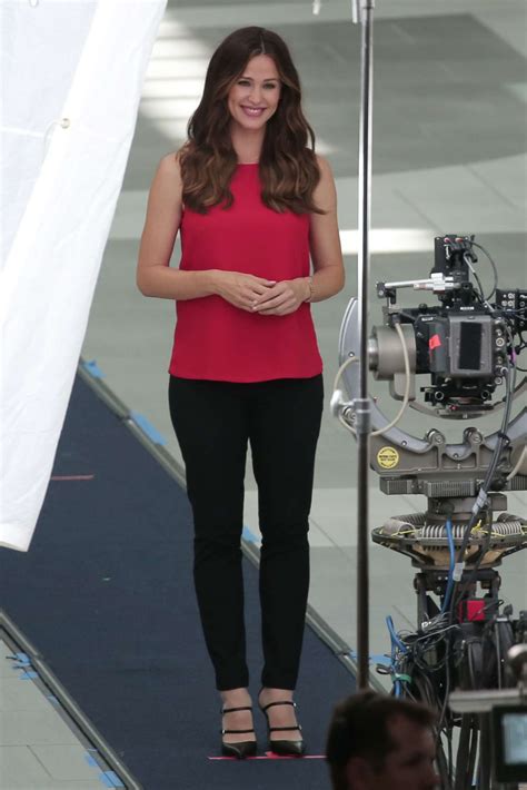 Jennifer Garner: Filming a Capital One Commercial -08 – GotCeleb