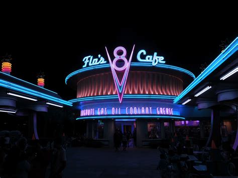 A CuterMouse View of Cars Land: Flo's V8 Cafe