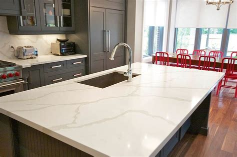 One Calacatta Quartz Countertops