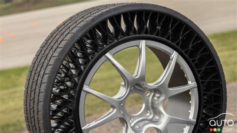 Airless tire: Goodyear tests progressing well | Car News | Auto123