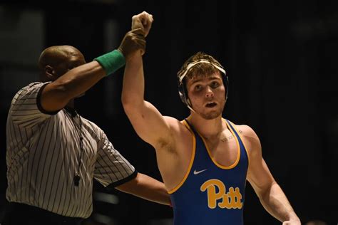 No. 24 Pitt wrestling moves to 4-0 with 34-4 win over Bucknell ...