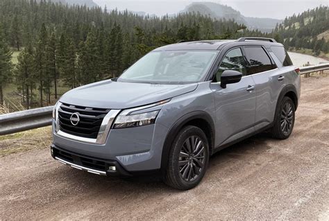 First Spin: 2022 Nissan Pathfinder | The Daily Drive | Consumer Guide®