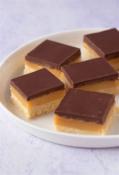 Easy Caramel Slice (Millionaire's Shortbread) - Sweetest Menu