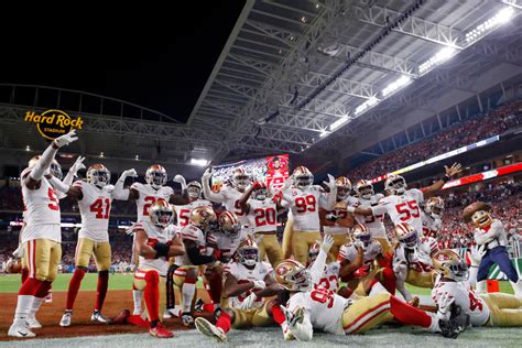 San Francisco 49ers during the Super Bowl : r/SportsPorn