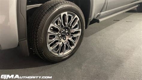 2023 GMC Sierra Denali Ultimate With New 22-Inch Wheels